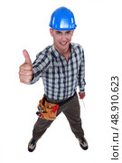 craftsman, thumbs up. Стоковое фото, агентство Ingram Publishing / Фотобанк Лори