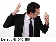 Businessman screaming. Стоковое фото, агентство Ingram Publishing / Фотобанк Лори