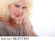 close-up of a woman. Стоковое фото, агентство Ingram Publishing / Фотобанк Лори