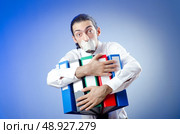 Businessman with his lips sealed. Стоковое фото, агентство Ingram Publishing / Фотобанк Лори