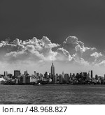 Manhattan New York skyline from Hudson River in USA US. Стоковое фото, агентство Ingram Publishing / Фотобанк Лори