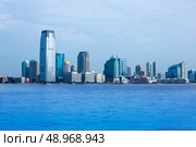 New Jersey skyline from Hudson River NJ NY USA. Стоковое фото, агентство Ingram Publishing / Фотобанк Лори