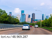 Houston skyline from Buffalo Bayou Pkwy Texas US USA. Стоковое фото, агентство Ingram Publishing / Фотобанк Лори