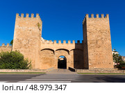 Alcudia Porta de Mallorca in Old town at Majorca Balearic islands of Spain. Стоковое фото, агентство Ingram Publishing / Фотобанк Лори