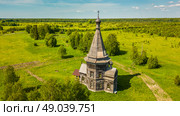Церковь Сретения Господня в Красной Ляге. Архангельская область, Каргопольский район. Летний день. Стоковое фото, фотограф Сергей Цепек / Фотобанк Лори