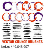 Inked Circle Brush Styles Set . Grunge inked circle and line scuffed black and color brush styles with text set isolated vector illustration. Стоковая иллюстрация, агентство Ingram Publishing / Фотобанк Лори