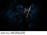 Woman with braid in forest. Стоковое фото, агентство Ingram Publishing / Фотобанк Лори
