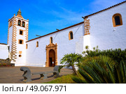 Betancuria Santa Maria church Fuerteventura at Canary Islands matriz cathedral. Стоковое фото, агентство Ingram Publishing / Фотобанк Лори