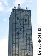 Low angle view of the Renaissance Tower, Dallas, Texas, USA. Стоковое фото, агентство Ingram Publishing / Фотобанк Лори