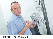 phoropter. Стоковое фото, агентство Ingram Publishing / Фотобанк Лори