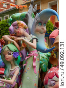 Fallas fest popular figures will burn in March 19 th night yearly. Стоковое фото, агентство Ingram Publishing / Фотобанк Лори