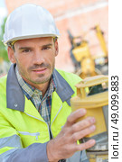 construction worker. Стоковое фото, агентство Ingram Publishing / Фотобанк Лори