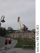 Улица у "Дальзавода" во Владивостоке (2022 год). Редакционное фото, фотограф Free Wind / Фотобанк Лори