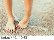Girl With Hydrophobia (Fears Of Water) On The Beach. Стоковое фото, агентство Ingram Publishing / Фотобанк Лори