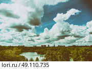 Bucharest City Skyline View From Youths Park (Parcul Tineretului) With Blue Sky And White Clouds. Стоковое фото, агентство Ingram Publishing / Фотобанк Лори