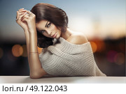 Cute tawny lady with beautiful eyes. Стоковое фото, агентство Ingram Publishing / Фотобанк Лори