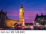 Big Ben Clock Tower in London at England. Стоковое фото, агентство Ingram Publishing / Фотобанк Лори