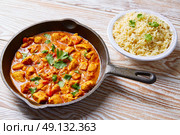 Chicken curry indian recipe with basmati rice. Стоковое фото, агентство Ingram Publishing / Фотобанк Лори