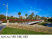 Valencia Puente de las Flores flowers bridge in Spain. Стоковое фото, агентство Ingram Publishing / Фотобанк Лори