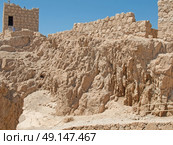 Ruins of Herods castle in fortress Masada, Israel. Стоковое фото, агентство Ingram Publishing / Фотобанк Лори