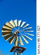 blur south africa  windmill  turbine technology in the national park. Стоковое фото, агентство Ingram Publishing / Фотобанк Лори