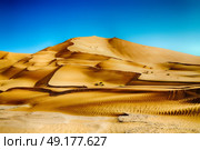 the empty quarter  and outdoor  sand  dune in oman old desert rub   al khali . Стоковое фото, агентство Ingram Publishing / Фотобанк Лори