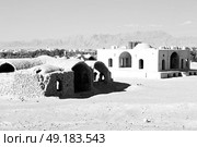 blur in iran near yazd the antique zoroastrian temple abandonated house and contruction. Стоковое фото, агентство Ingram Publishing / Фотобанк Лори