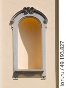in italy   antique historical medieval decoration wall and window. Стоковое фото, агентство Ingram Publishing / Фотобанк Лори
