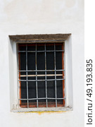 in italy   antique historical medieval decoration wall and window. Стоковое фото, агентство Ingram Publishing / Фотобанк Лори