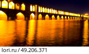 blur in iran   the old bridge of isfahan for light and night. Стоковое фото, агентство Ingram Publishing / Фотобанк Лори
