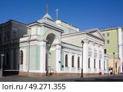 Храм Живоначальной Троицы на Грязех в Москве на Покровке (2023 год). Редакционное фото, фотограф Солодовникова Елена / Фотобанк Лори