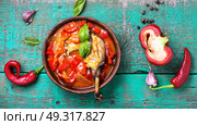 lecso dish of Hungarian cuisine. lecso dish of Hungarian cuisine with pepper and meat.Hungarian food. Стоковое фото, агентство Ingram Publishing / Фотобанк Лори