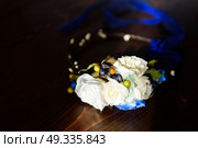 wedding accessories in the style of Gzhel,  flowers. Стоковое фото, агентство Ingram Publishing / Фотобанк Лори