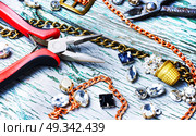 Making of handmade jewellery. Precious stones for jewelry and tools for making jewelry.Handmade accessories. Стоковое фото, агентство Ingram Publishing / Фотобанк Лори