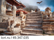 Temples of Durbar Square in Bhaktapur, Kathmandu valey, Nepal. Стоковое фото, агентство Ingram Publishing / Фотобанк Лори