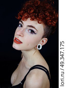 young and different redhead woman . Стоковое фото, агентство Ingram Publishing / Фотобанк Лори