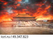 Forbidden City is the largest palace complex in the world. Located in the heart of Beijing, near the main square of Tiananmen. Forbidden City. Стоковое фото, агентство Ingram Publishing / Фотобанк Лори