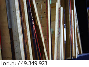 Dye punching paper machine in wood board. Dye punching paper machine in wood board in printing factory. Стоковое фото, агентство Ingram Publishing / Фотобанк Лори
