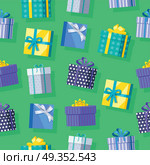 Gift boxes seamless pattern vector in flat design. Presents in various bright, striped, spotted boxes tied color ribbons on green background. Illustration for decoration, event management companies ad. Gift Boxes Seamless Pattern Vector in Flat Design. Gift Boxes Seamless Pattern Vector in Flat Design. Стоковая иллюстрация, агентство Ingram Publishing / Фотобанк Лори