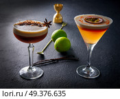 Coffee and Mango cocktails with passion fruit maracuya. Стоковое фото, агентство Ingram Publishing / Фотобанк Лори