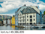 Alesund is a city in the Norwegian fjords. Стоковое фото, агентство Ingram Publishing / Фотобанк Лори