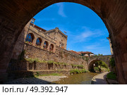 Potes river Quiviesa Deva a Cantabria village of Spain. Стоковое фото, агентство Ingram Publishing / Фотобанк Лори