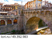 Potes river Quiviesa Deva a Cantabria village of Spain. Стоковое фото, агентство Ingram Publishing / Фотобанк Лори
