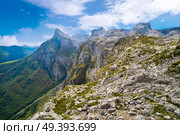 Fuente De mountains in Camaleno Cantabria of Spain. Стоковое фото, агентство Ingram Publishing / Фотобанк Лори