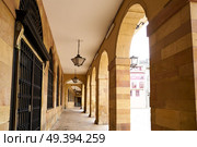 Oviedo City Town Hall arcade Ayuntamiento in Asturias of Spain. Стоковое фото, агентство Ingram Publishing / Фотобанк Лори