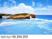 Playa las catedrales Catedrais beach in Ribadeo Galicia of Lugo Spain. Стоковое фото, агентство Ingram Publishing / Фотобанк Лори