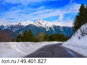 Pal ski resort in Andorra Pyrenees mountains on sunny day. Стоковое фото, агентство Ingram Publishing / Фотобанк Лори