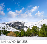Pal ski resort in Andorra Pyrenees mountains on sunny day. Стоковое фото, агентство Ingram Publishing / Фотобанк Лори