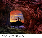 Jesus resurrection sepulcher grave cross crucifixion concept photo mount. Стоковое фото, агентство Ingram Publishing / Фотобанк Лори