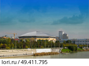Вид на город с озера Кабан в Казани. Стоковое фото, фотограф Наталья Владимировна Сергеева / Фотобанк Лори